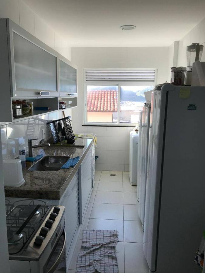 Апартаменты Apartamento Pe Na Areia Em Арраял-ду-Кабу Экстерьер фото